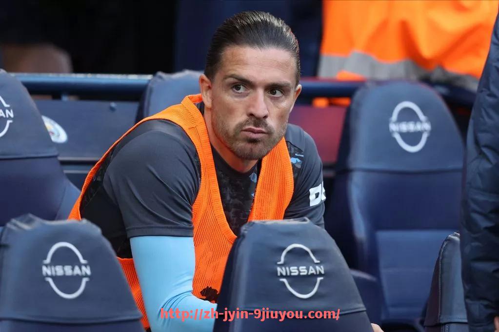 jiuyou九游娱乐-CBA比赛中出现“足球裁判”的荒诞一幕